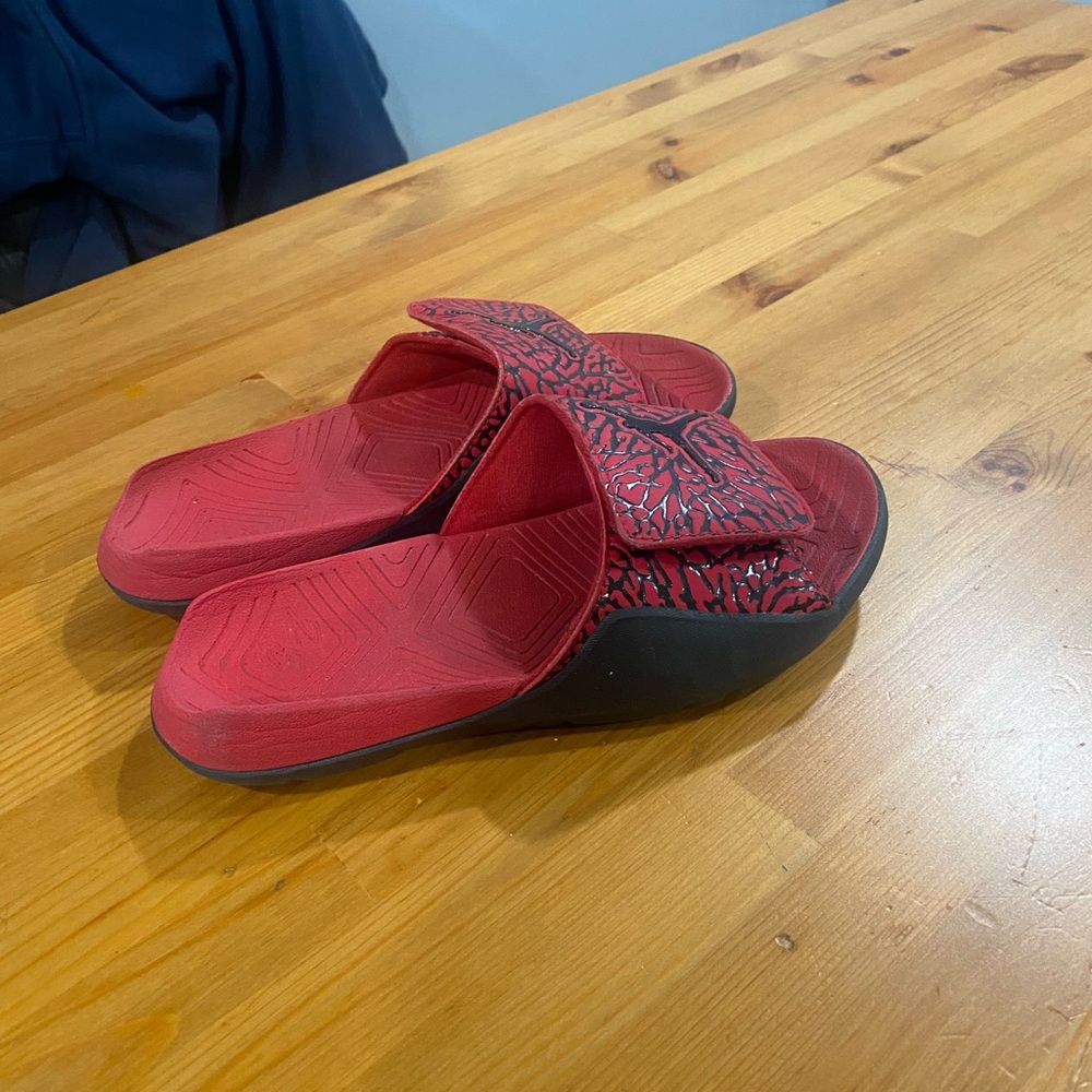 Jordan Kids Red and Black Adjustable Slide Sandals